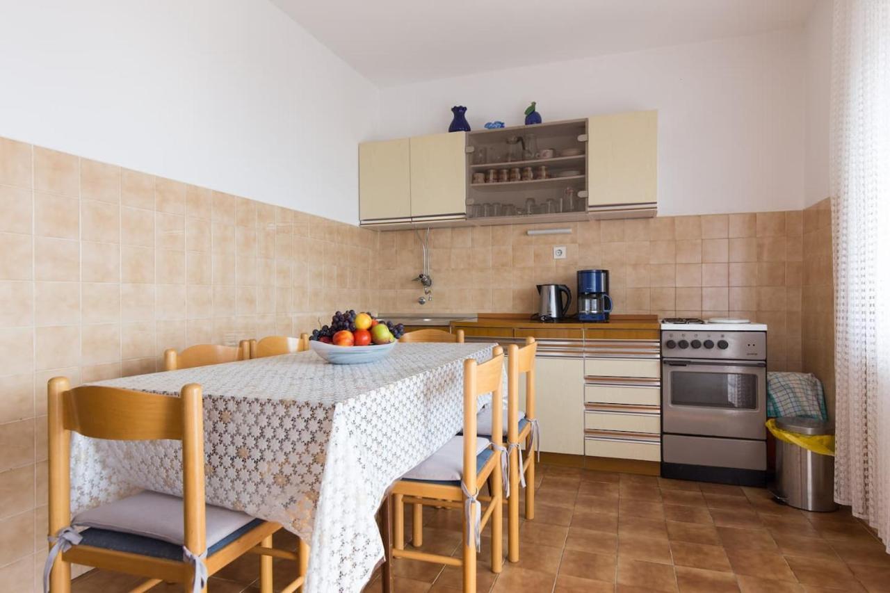 קריקווניצה Apartments Simona מראה חיצוני תמונה