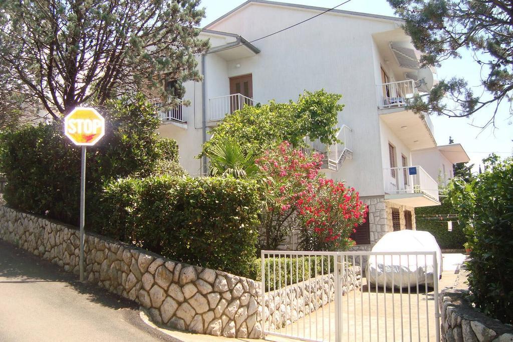 קריקווניצה Apartments Simona מראה חיצוני תמונה
